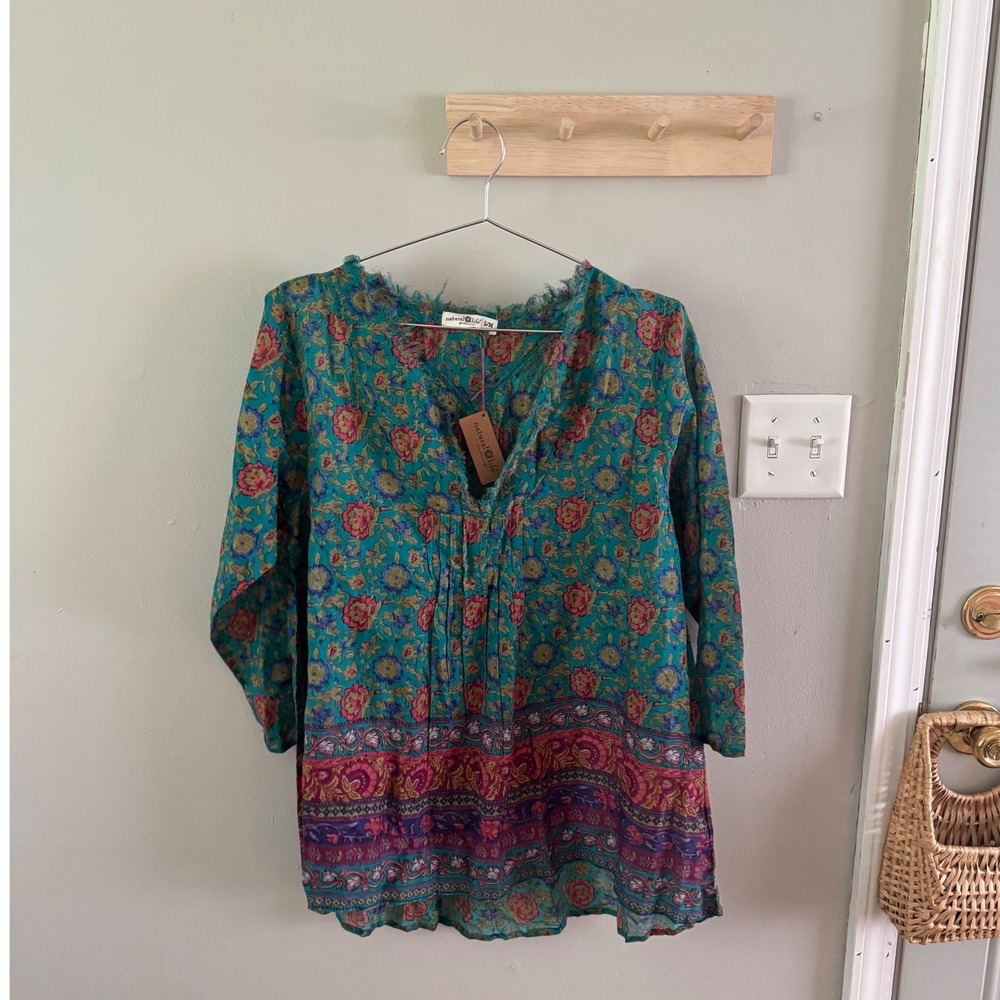 NWT Natural life tunic top small/medium